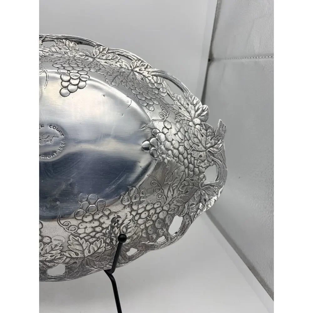 Arthur Court Oval Grape Serving Tray Dish 1990 Signed 13